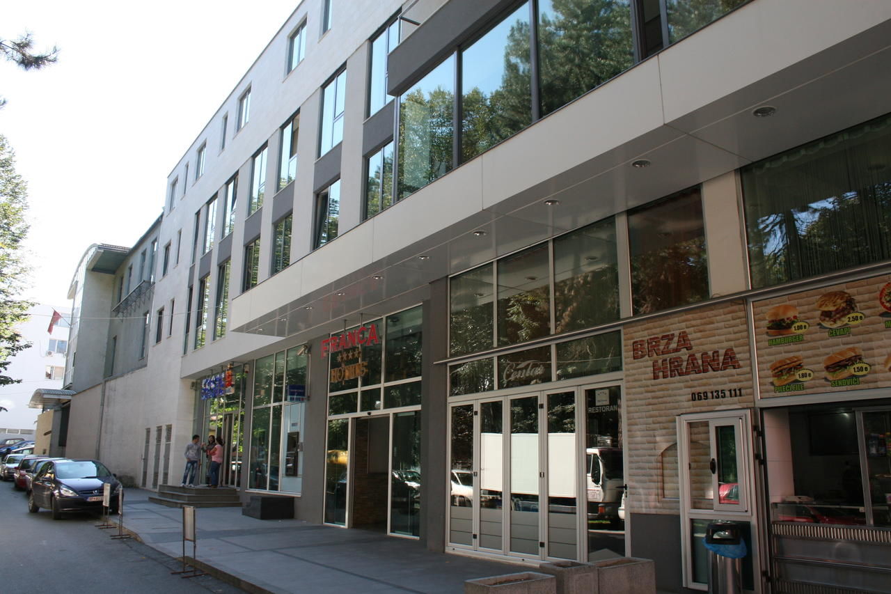 Апарт-отели Hotel Franca Биело-Поле-5
