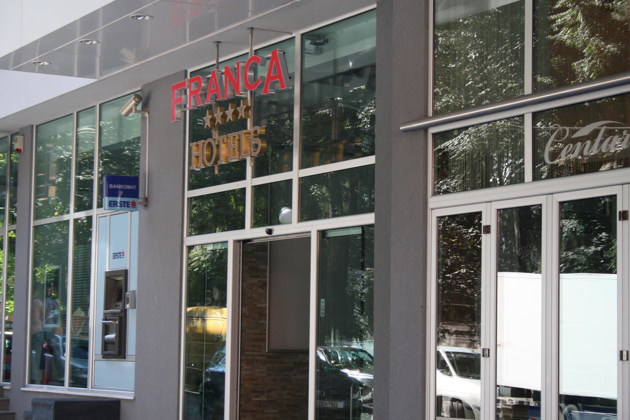 Апарт-отели Hotel Franca Биело-Поле-43