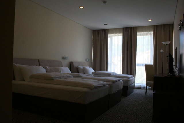 Апарт-отели Hotel Franca Биело-Поле-19