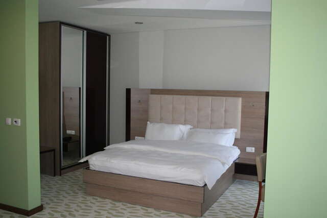 Апарт-отели Hotel Franca Биело-Поле-25