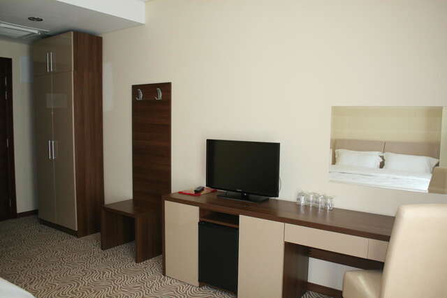 Апарт-отели Hotel Franca Биело-Поле-34